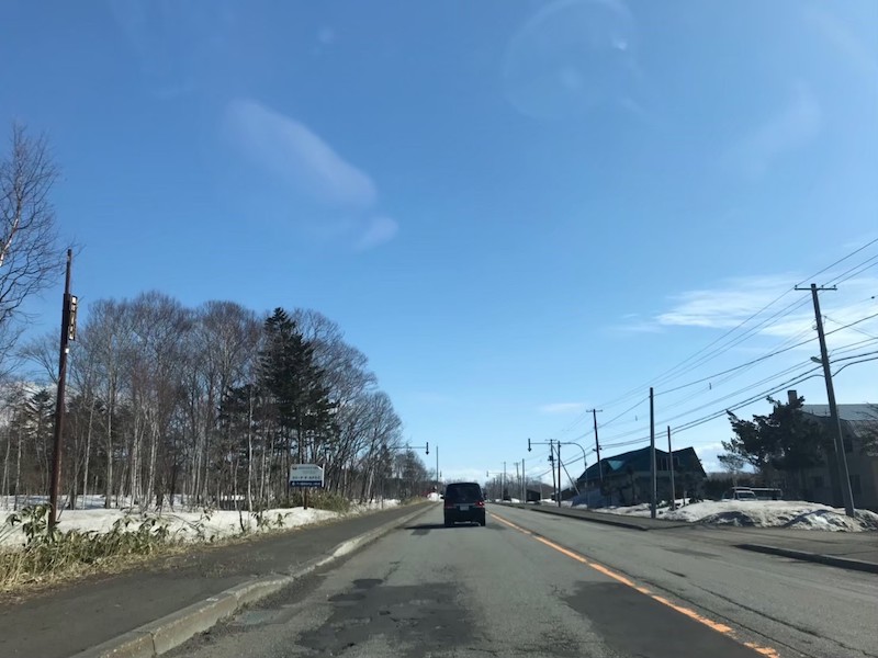 4月の北海道の道路